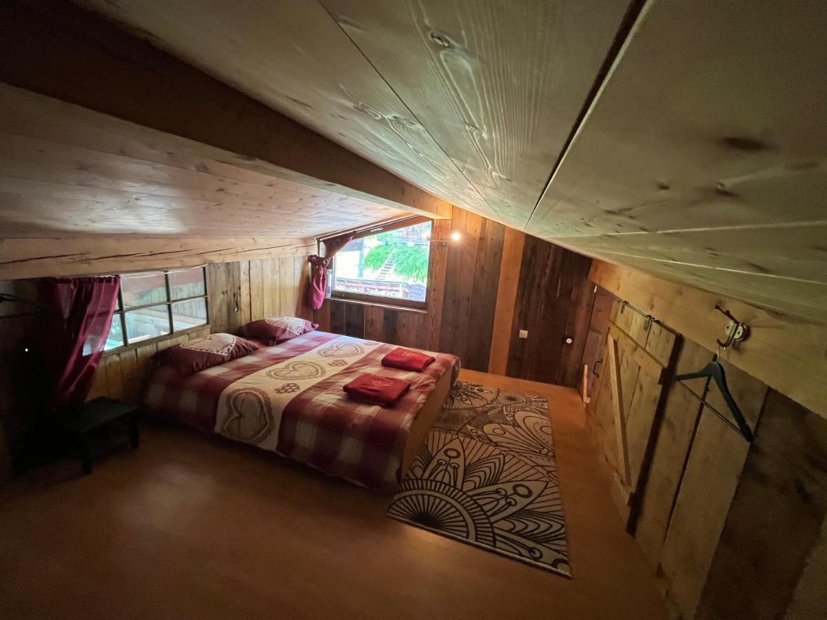 Toudbiole De Chalet *